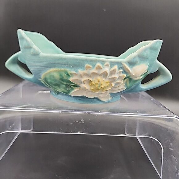 Roseville Pottery Water Lily Handled Planter 439-6 8.5" x 2.25" - Picture 2 of 9